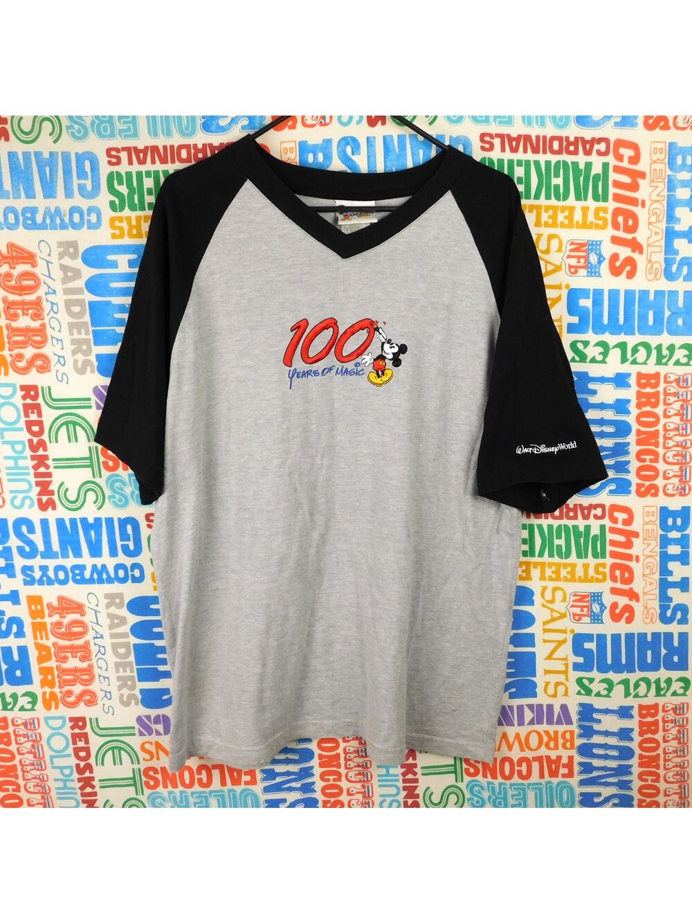 Vintage Walt Disney World 100 Years Of Magic V Neck Shirt Size L Embroidered